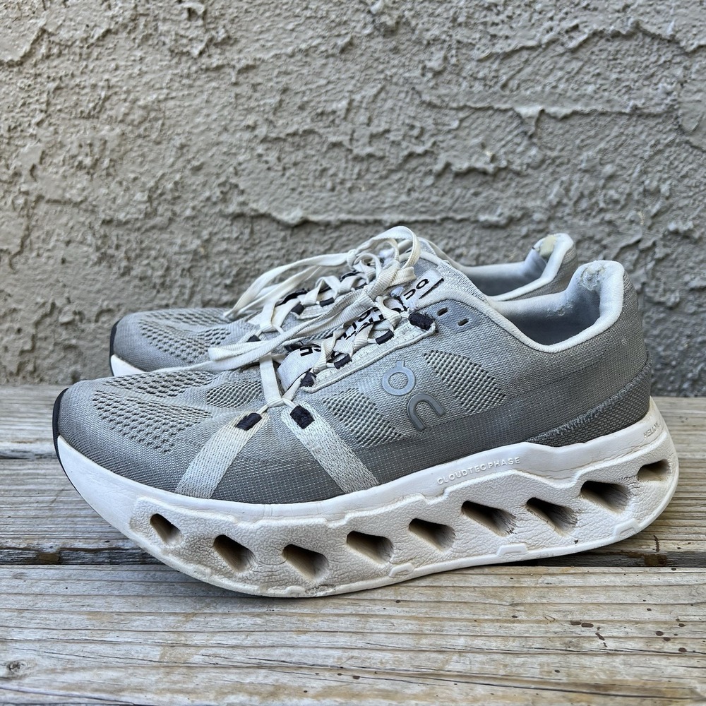 On Shoes Women Size 9 Cloudeclipse Running Alloy/White